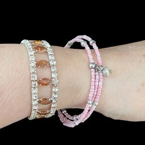 Set of 2 Bracelets silver tones & adjustable